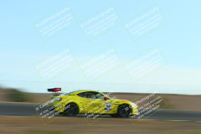 media/Jun-01-2025-CalClub SCCA (Sun) [[eae223c5dd]]/Group 2/Race 2/